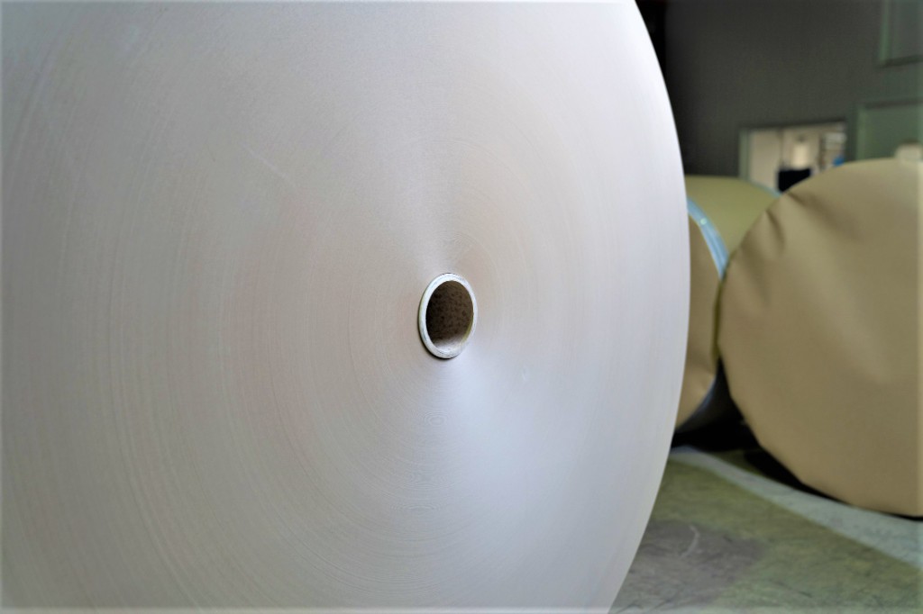 Bobine de papier — macules et spires à réhabiliter